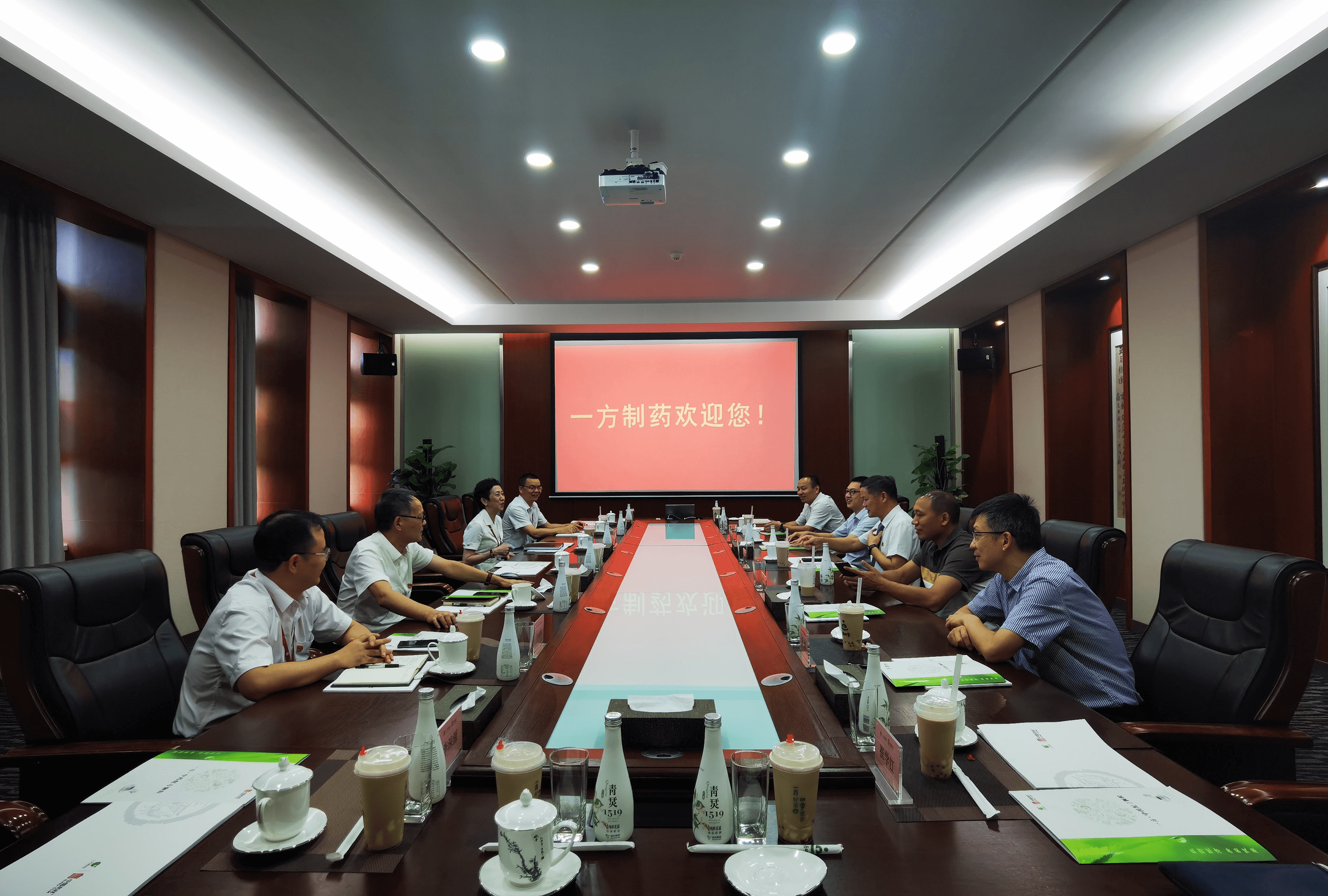 2uJ8vOxx5B.png 2uJ8vOxx5B.png